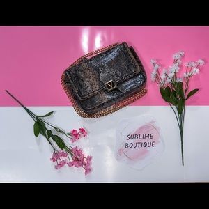 Victoria secret bag